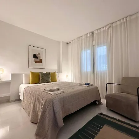 Jp Dream House In Puerto Banus 马尔韦利亚